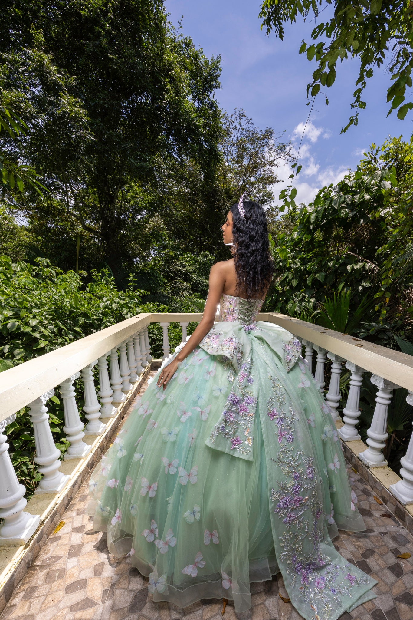 ALQUILER | Colección ENCANTO | Vestido para quinceañera