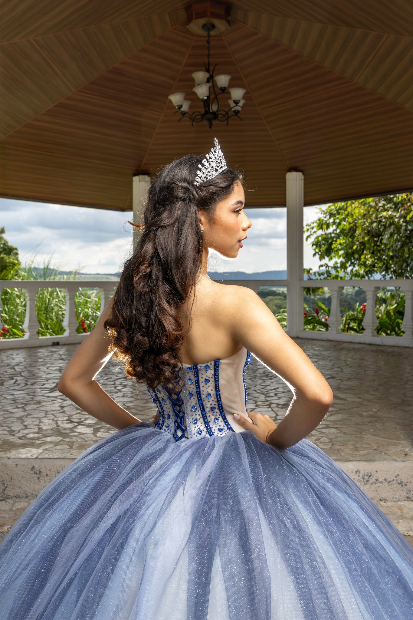 ALQUILER | Colección ENCANTO | Vestido para quinceañera