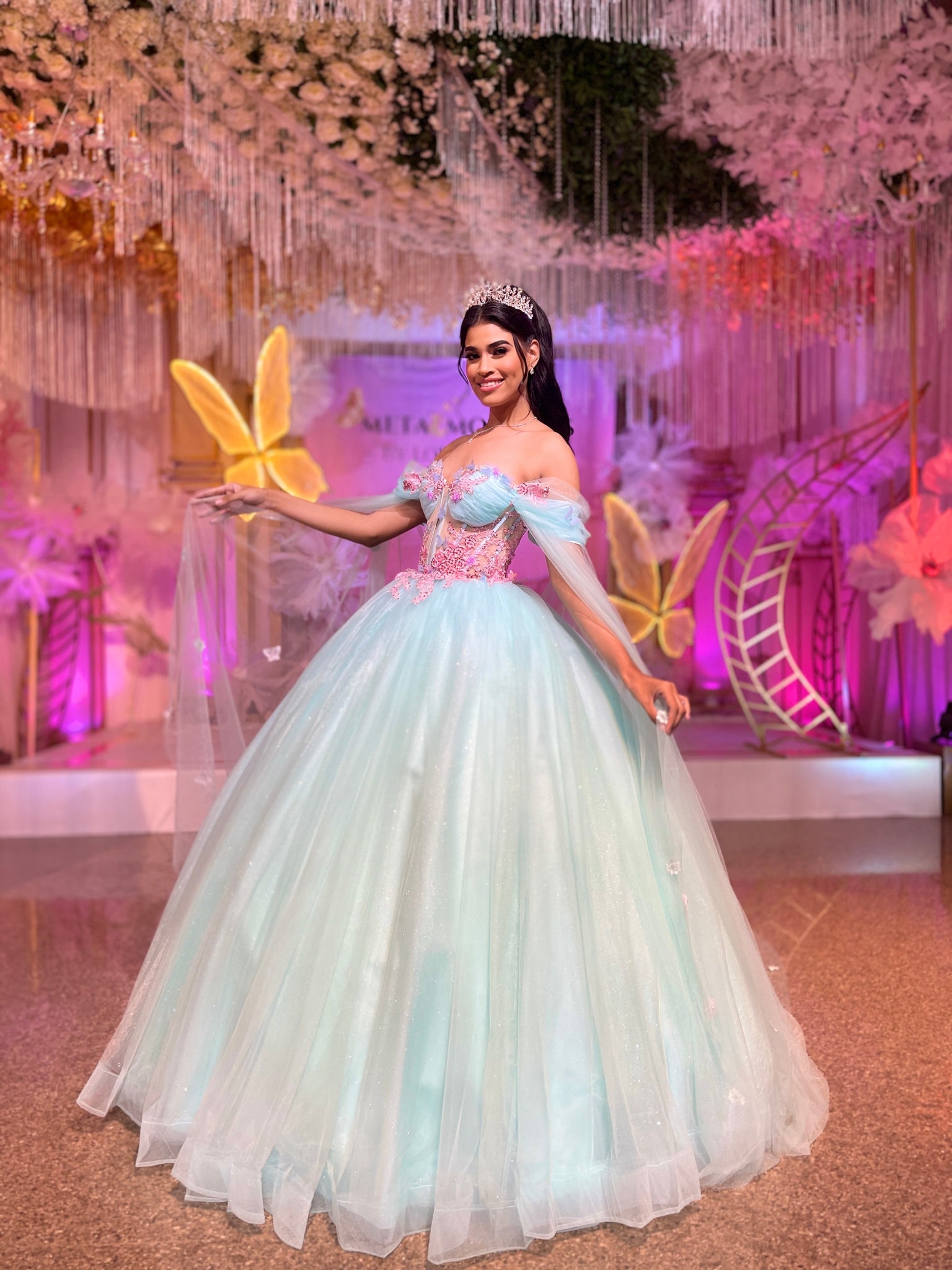 Alquiler | Colección METAMORFOSIS | Vestido para quinceañera aqua