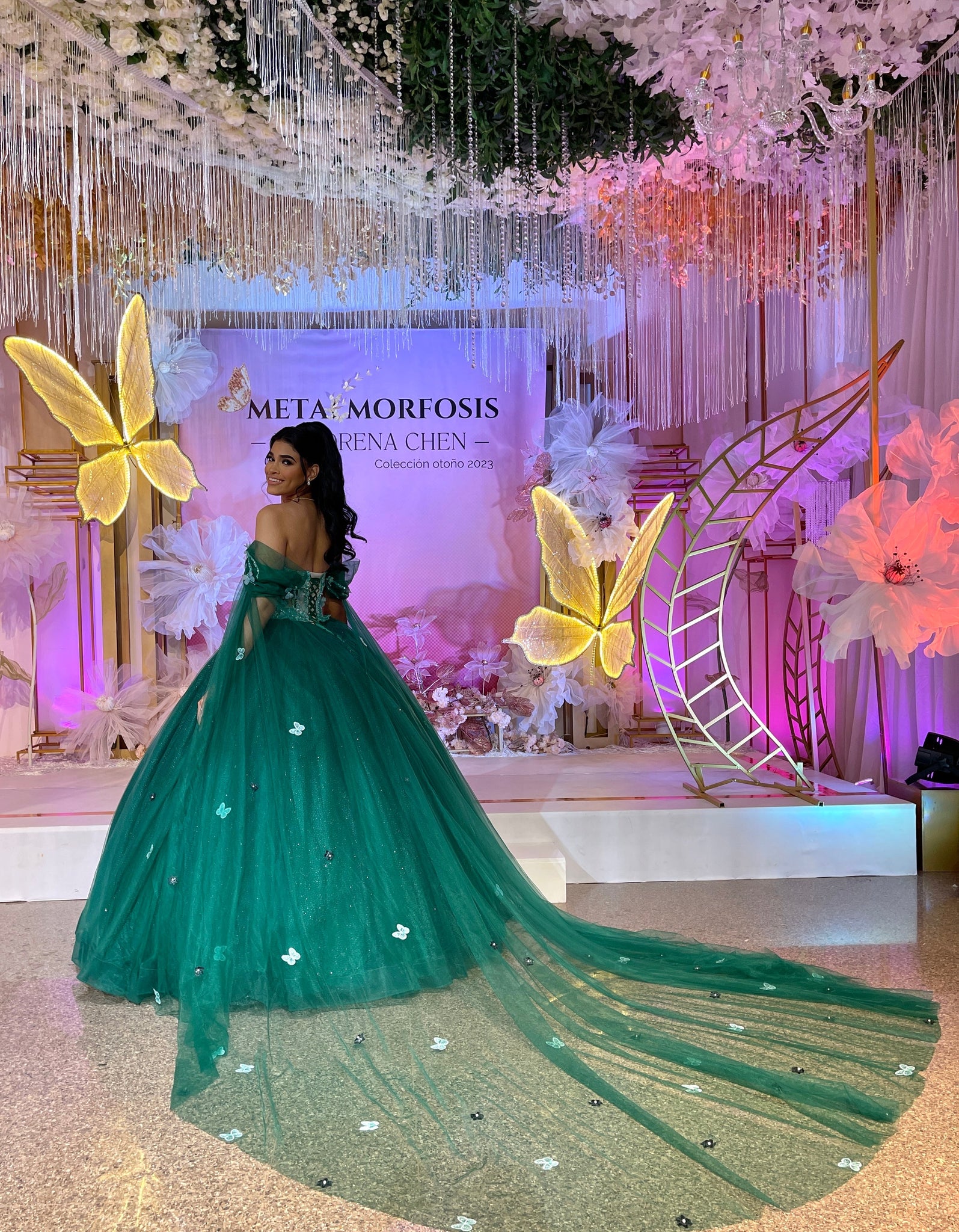 Alquiler | Colección METAMORFOSIS | Vestido para quinceañera verde