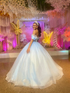 Alquiler | Colección METAMORFOSIS | Vestido para quinceañera celeste