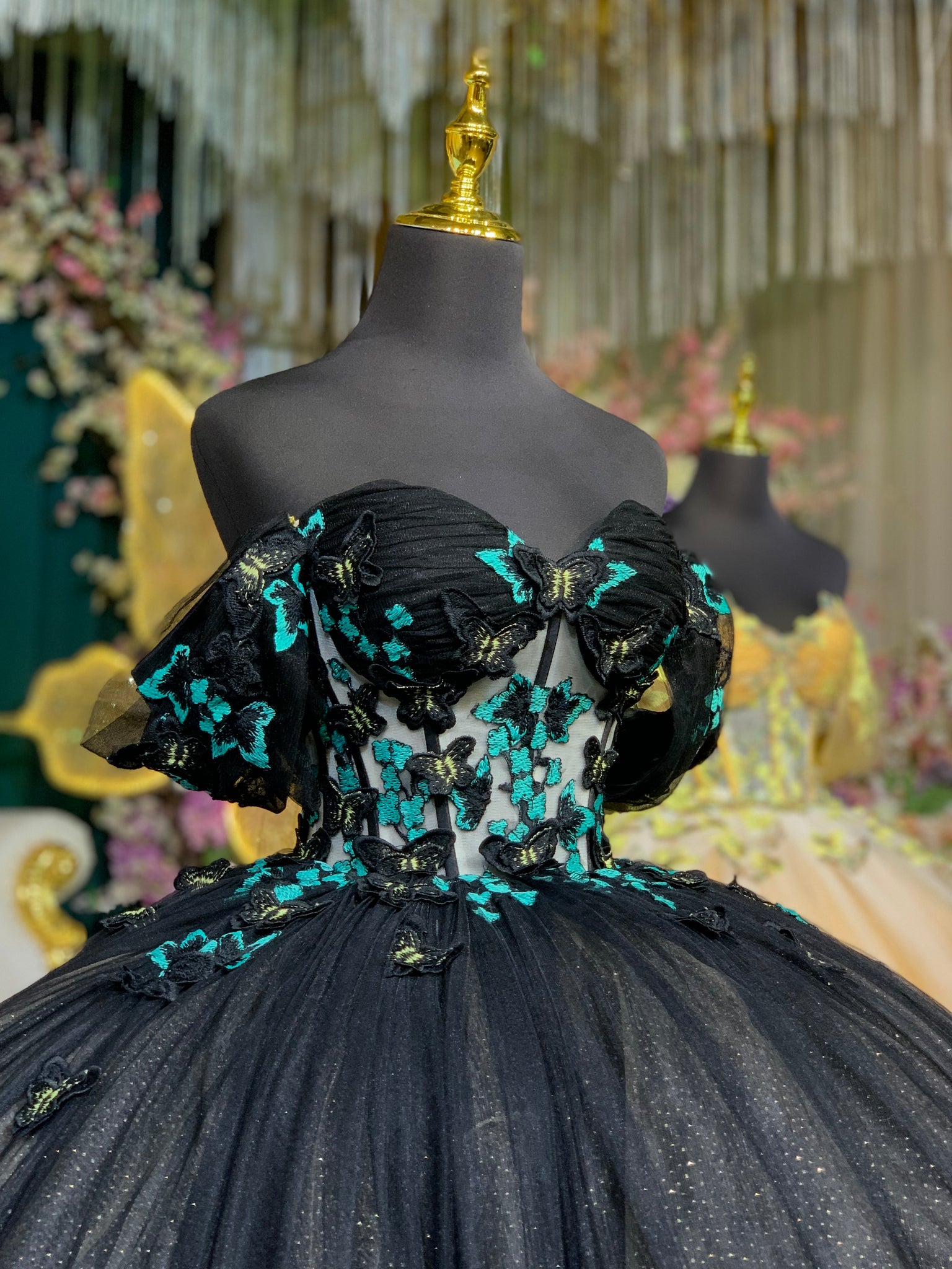 Alquiler | Colección Metamorfosis | Vestido para quinceañera