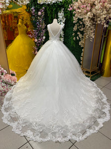 Vestido De Novia Escote V Espalda Semi-Descubierta Corte Princesa Con Cola