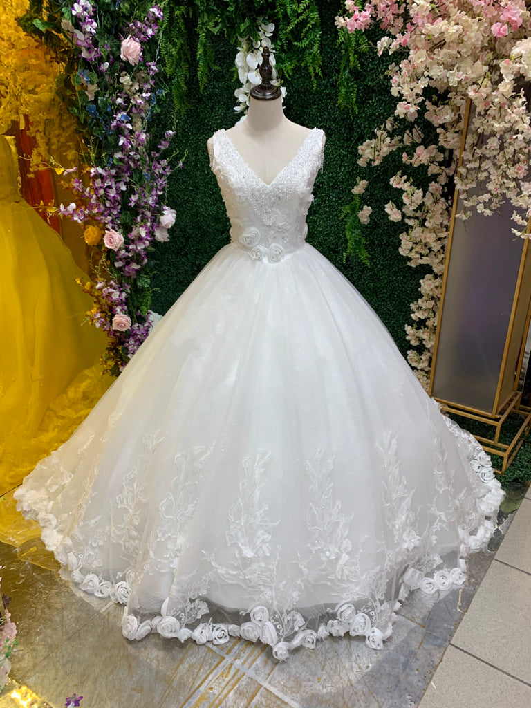 Vestido De Novia Escote V Espalda Semi-Descubierta Corte Princesa Con Cola