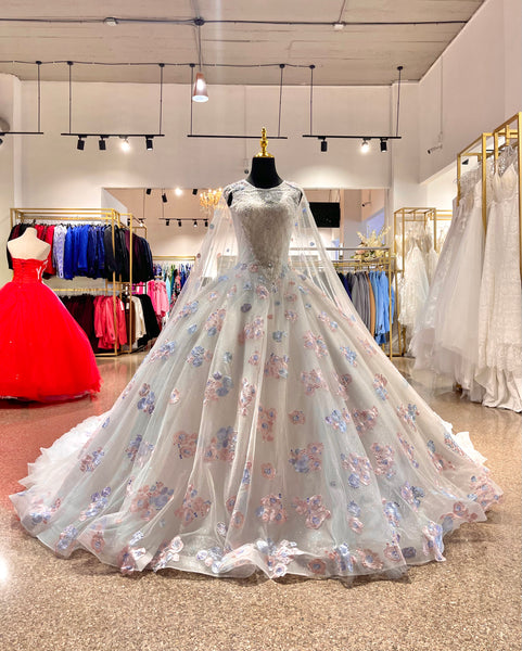VENTA | Vestido Para Quinceañeras Hombros Descubiertos Corte Princesa Blanco Vestido Con Cola- Mi Boutique Panamá