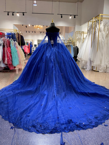 VENTA | Vestido Para Quinceañeras Hombros Descubiertos Corte Princesa Azul Vestido Con Cola- Mi Boutique Panamá
